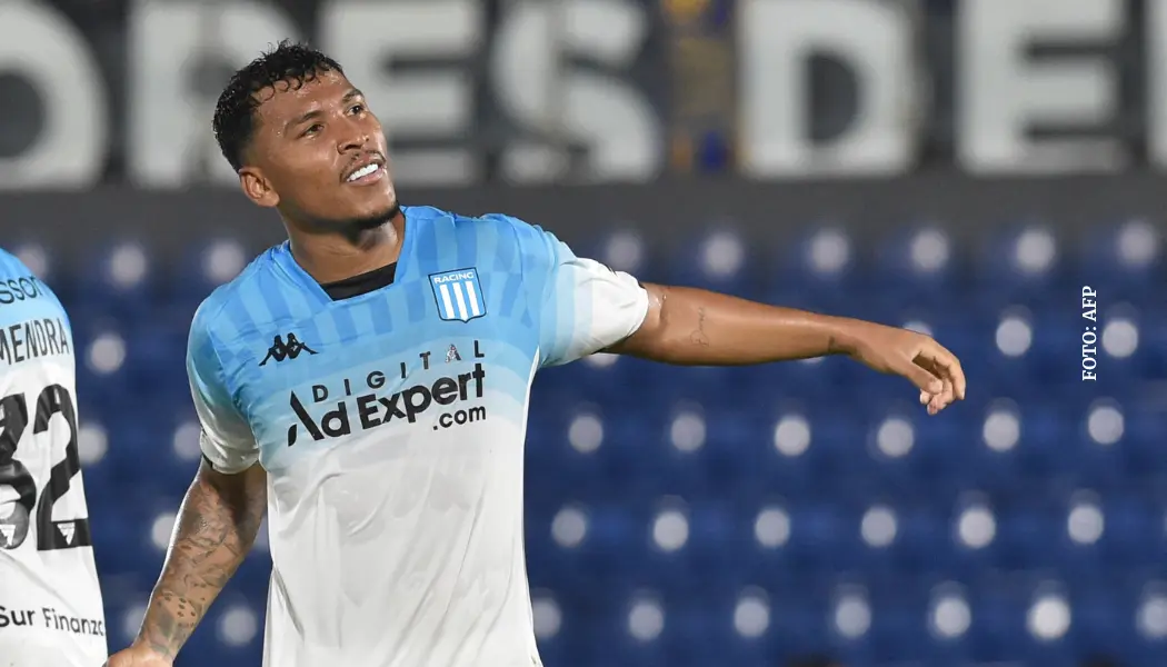 Roger Martínez habría decidido continuar en Racing