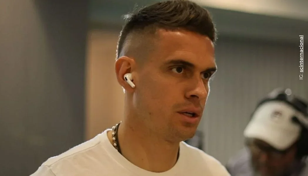 Santos Borré, blanco de burlas por este fallo con Inter