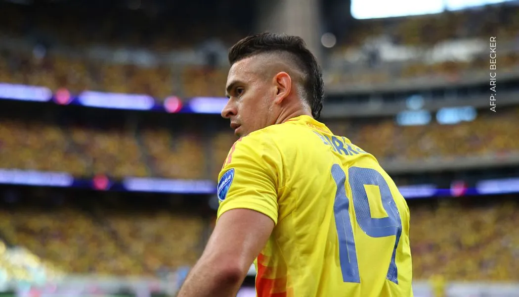 Santos Borré tiene nuevo técnico en Internacional