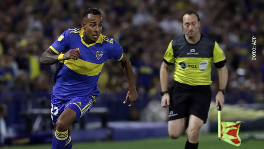 Sebastián Villa con Boca Juniors