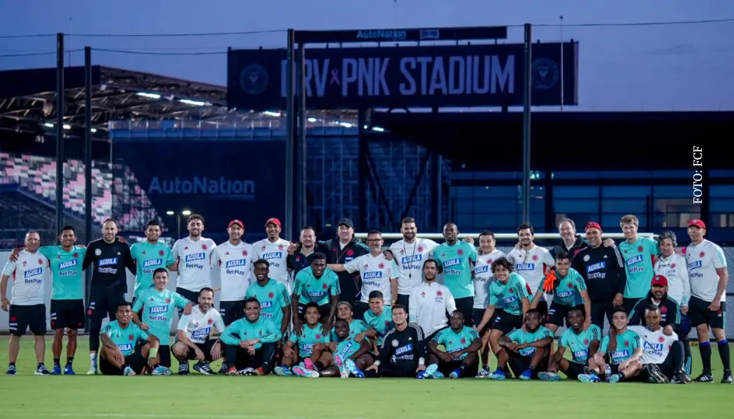 Selección Colombia en entrenamientos