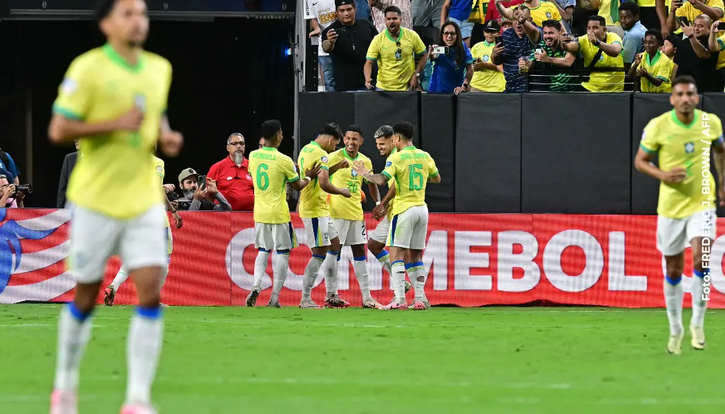 Brasil planea cambios contra Colombia.