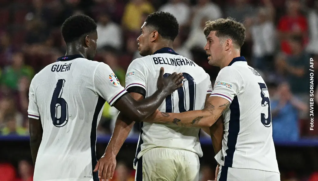 Selección de Inglaterra, por un cupo a cuartos.