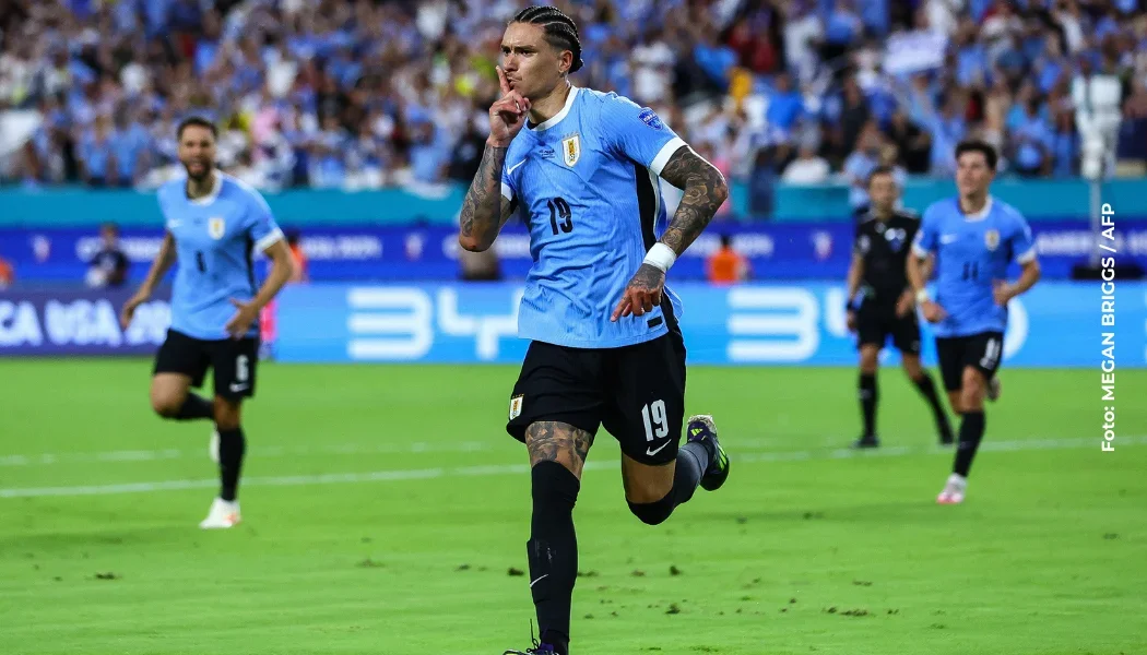 Uruguay va por su paso a cuartos en la Copa América contra Bolivia.
