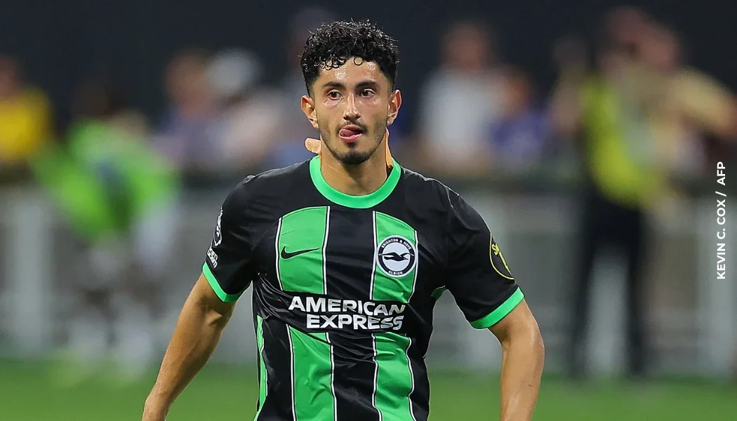 Steven Alzate a prueba en Ipswich Town Premier League.