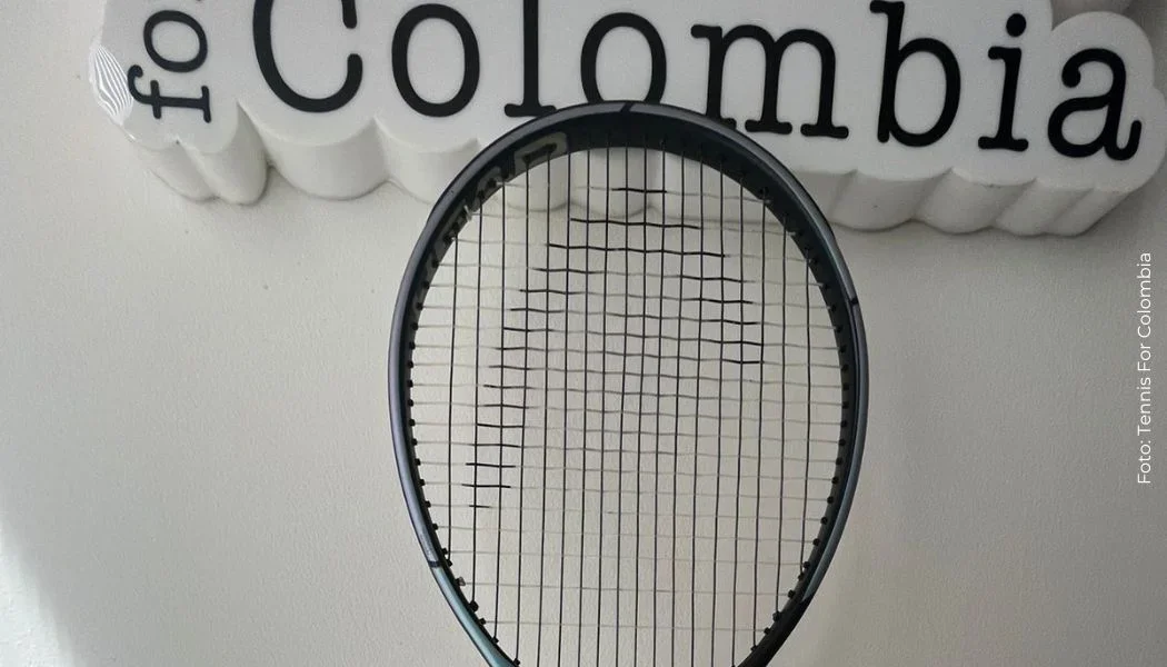 Se subasta la raqueta de Zverev por una buena causa