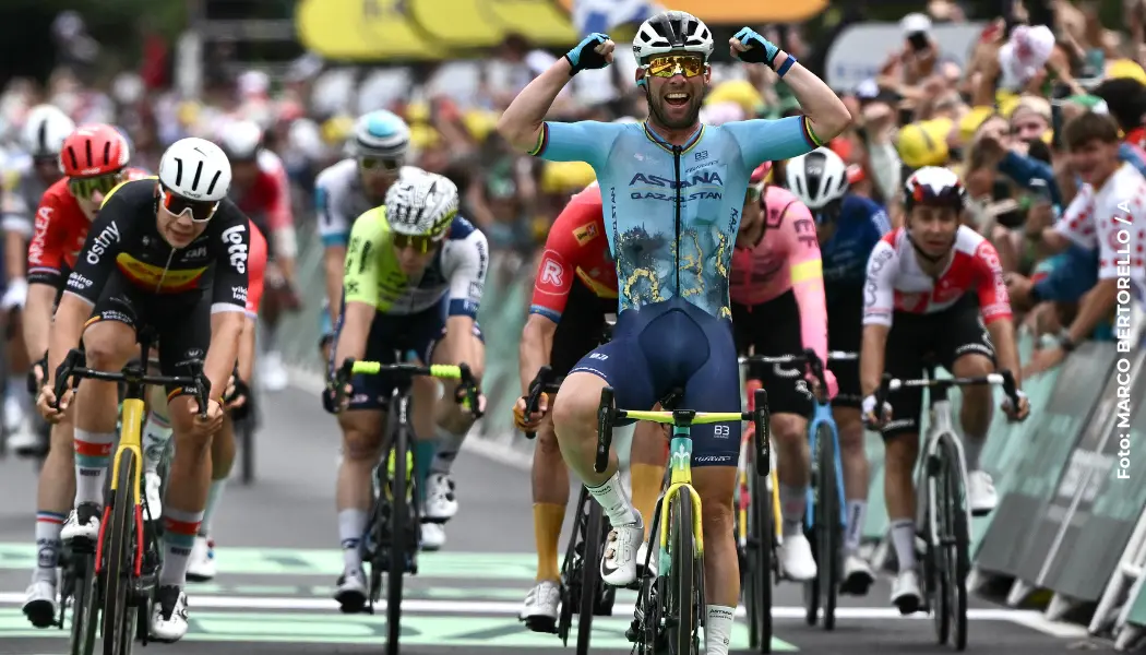 Victoria de Mark Cavendish en la quinta etapa del Tour de Francia 2024.
