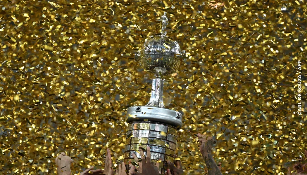 Trofeo de la Copa Conmebol Libertadores.