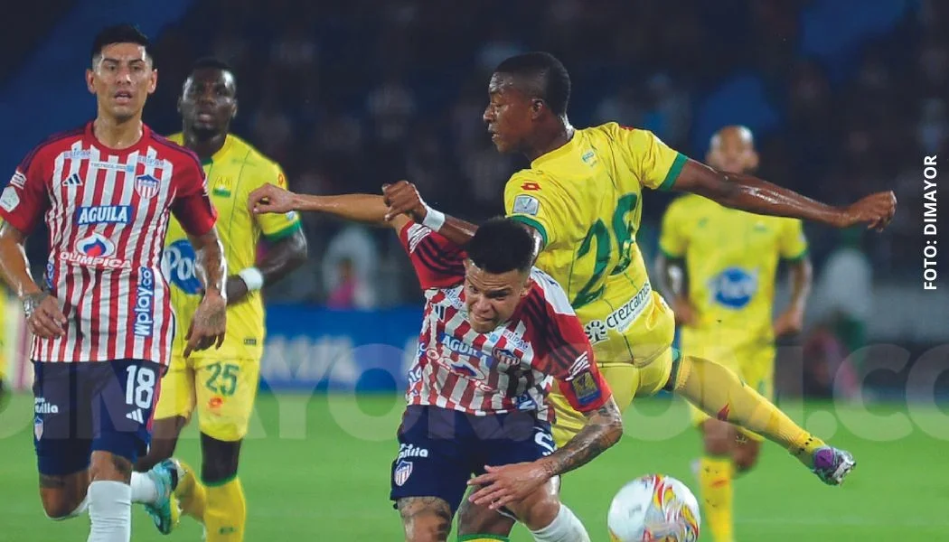 Pelea hinchas de Junior y Bucaramanga