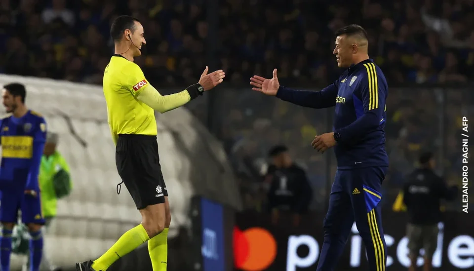 William Roldan ¿Cuánto dinero recibe Roldán por pitar la final de la Libertadores ...