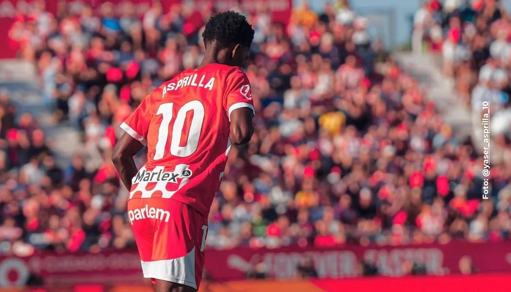 Yaser contra PSG con el Girona en Champions League.