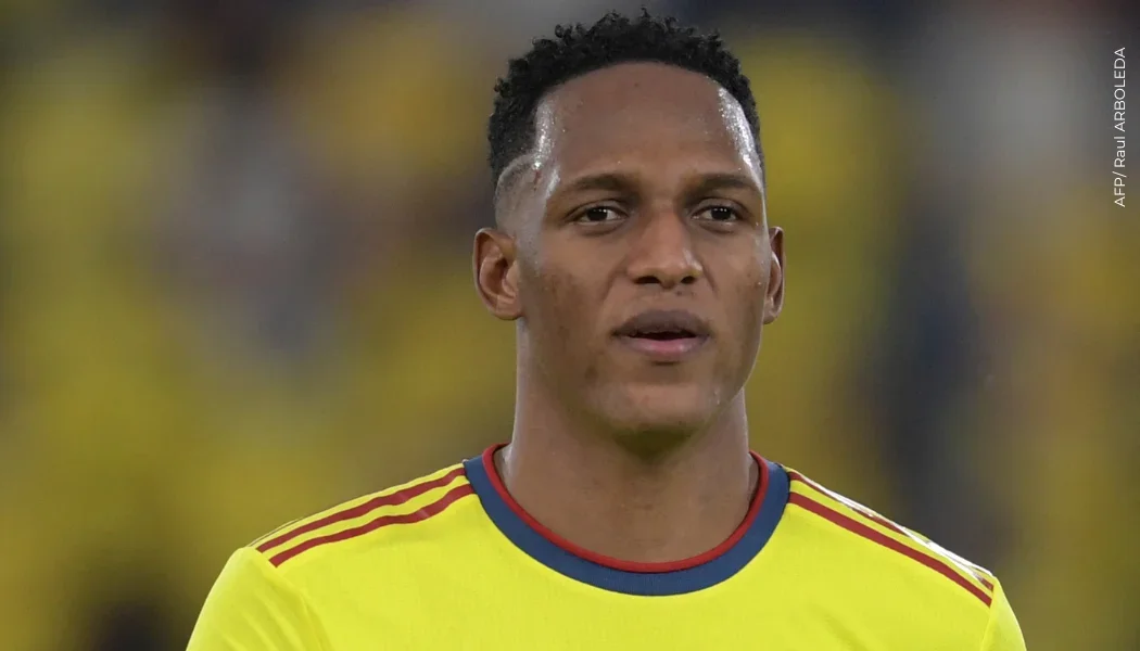 ¡Oficial! Fiorentina le dio la bienvenida a Yerry Mina