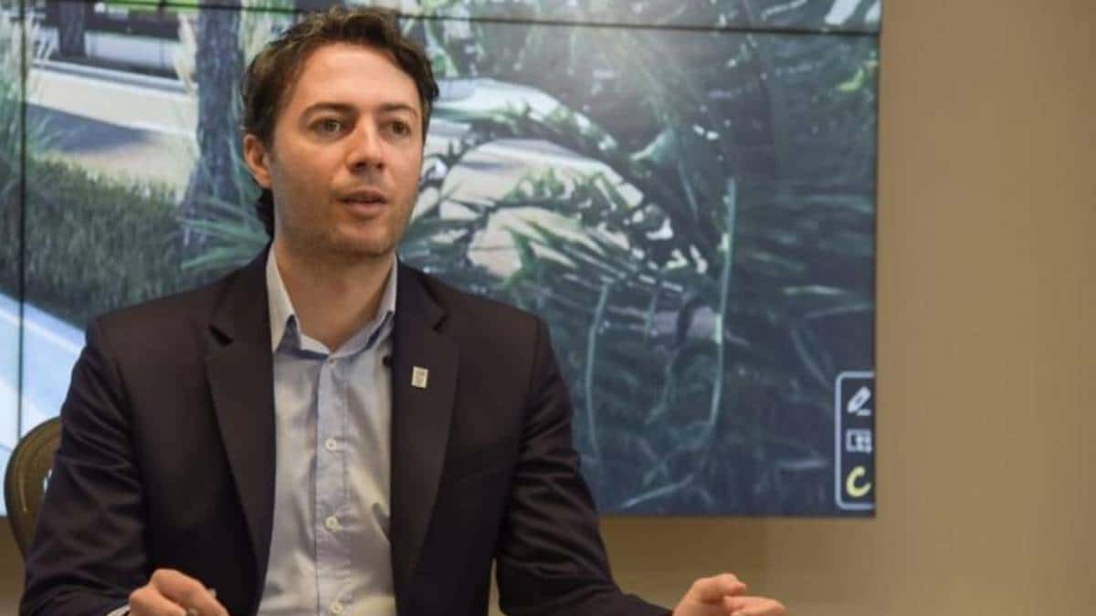 Alcalde Daniel Quintero fue abucheado en discurso