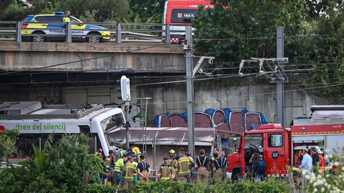 Cientos de heridos dejó un choque de trenes en Barcelona