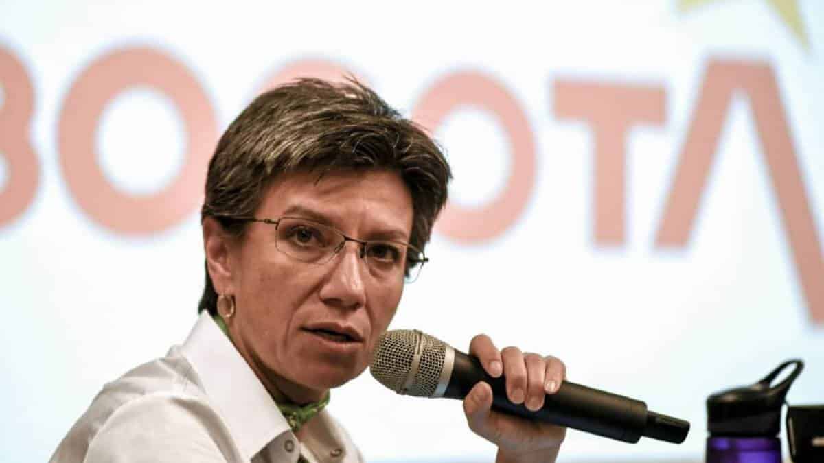 Claudia López insiste en la movilidad compartida en Bogotá