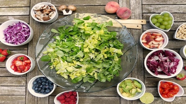 Alimentos clave después de los 40 años para tener una vejez saludable Alimentos clave después de los 40 años para tener una vejez saludable