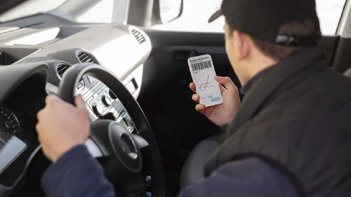 Repartidores de aplicaciones tendrán nuevos derechos laborales