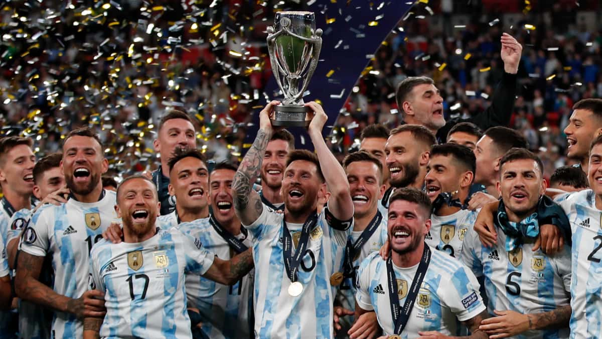Argentina le ganó 3-0 a Italia en la Finalissima