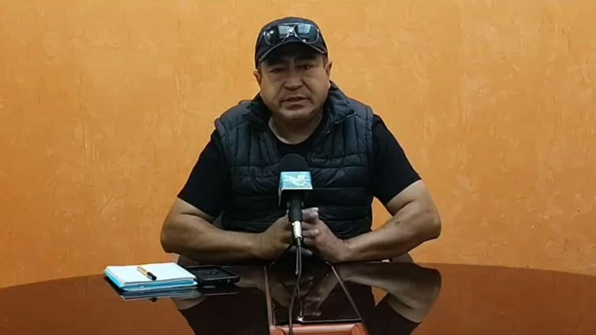 Asesinato del periodista Armando Linares en México