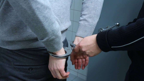 Joven de 16 años asesinó a tiros a dos policías en Turquía: Esto se sabe