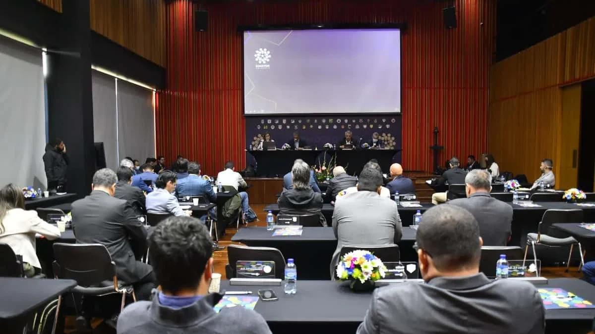 Finalizó reunión entre Dimayor y dirigentes para contrarrestar la violencia en Colombia: conclusiones