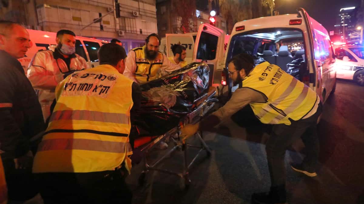 Atentado terrorista en Tel Aviv, Israel, deja cinco víctimas