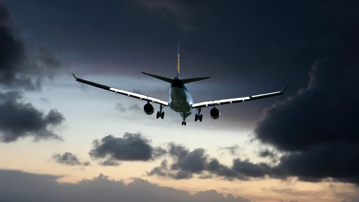 Nueva alianza entre aerolínea y banco digital ofrece hasta 25 % de descuento en vuelos nacionales