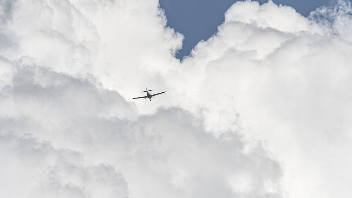 Aeronave venezolana habría ingresado sin autorización a Colombia