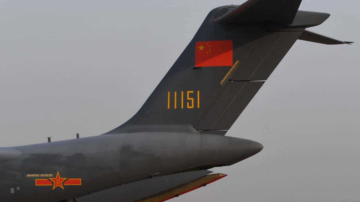 Accidente de avión militar de China