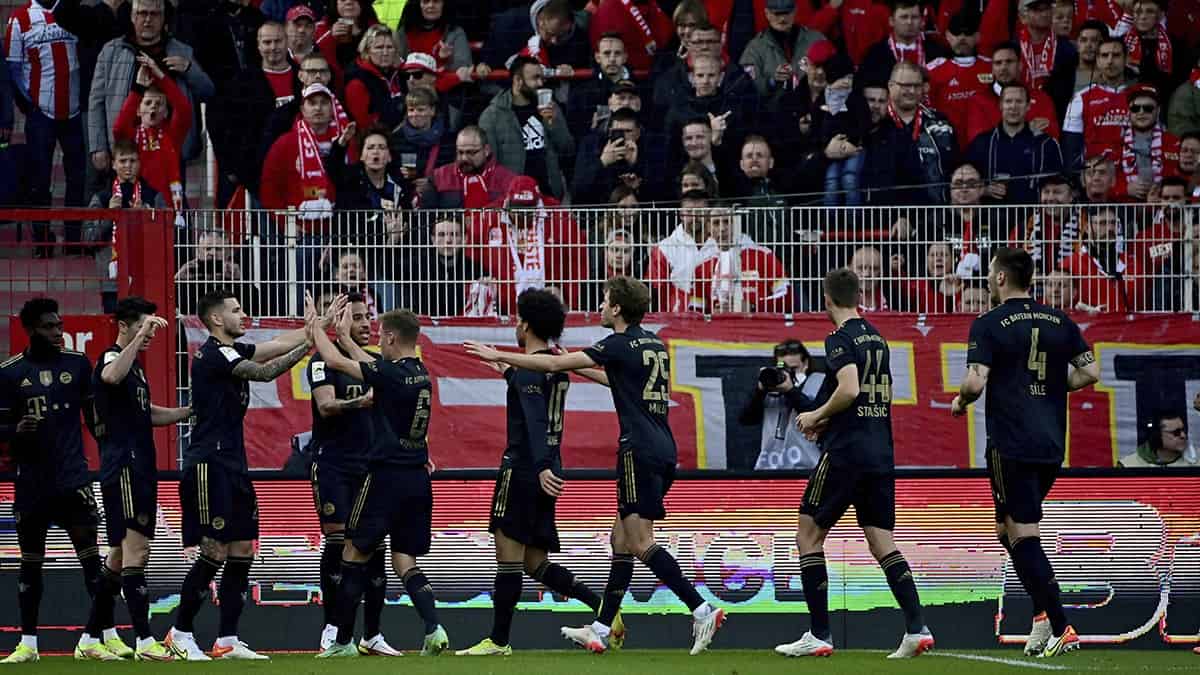 Bayern Múnich golea a Unión Berlín