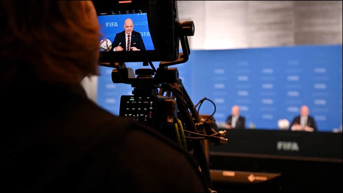 FIFA sobre la situación de Rusia y Ucrania