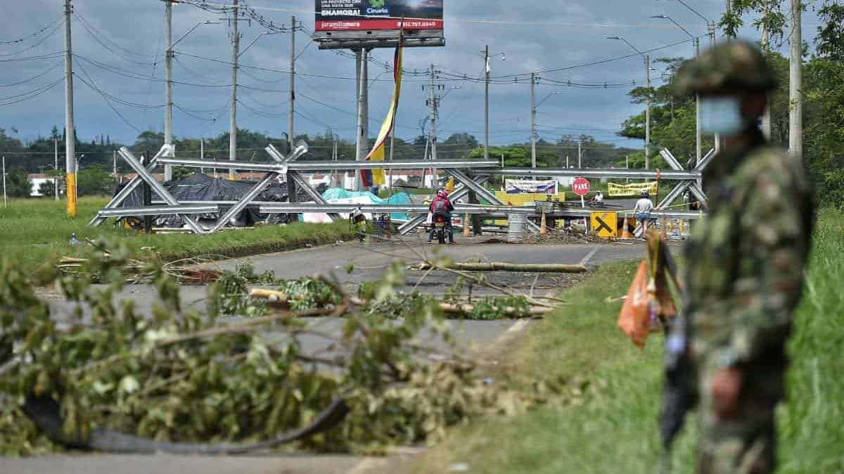 Foto: Foto: AFP - Luis Robayo Bloqueos no constituyen una expresión de la protesta pacífica: entes de control