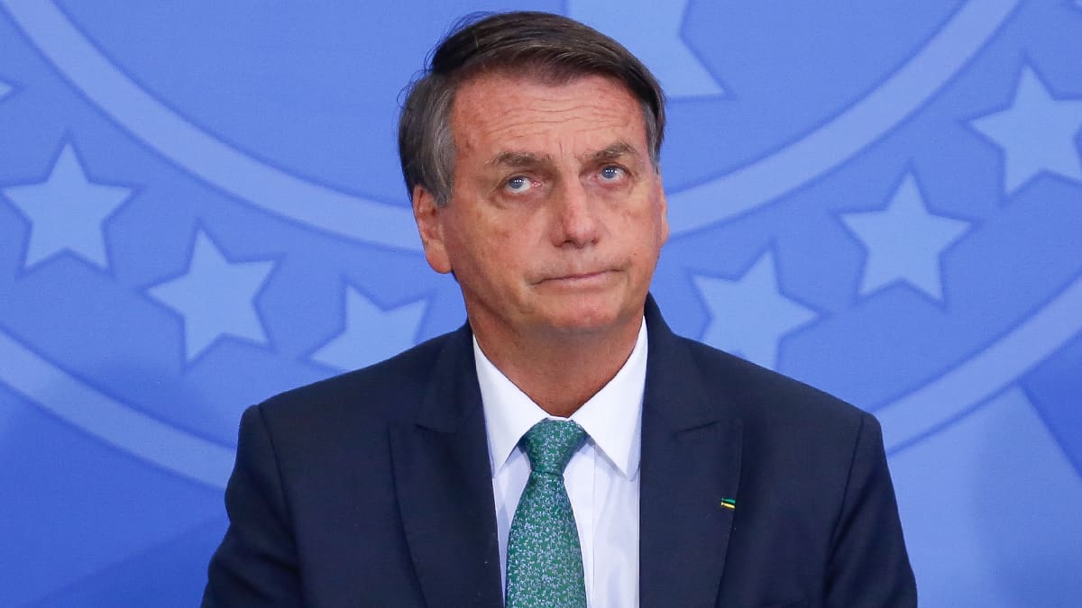 Bolsonaro y Castillo - Foto: Sergio Lima - AFP Bolsonaro superó las diferencias con Castillo al recibirlo en Brasil