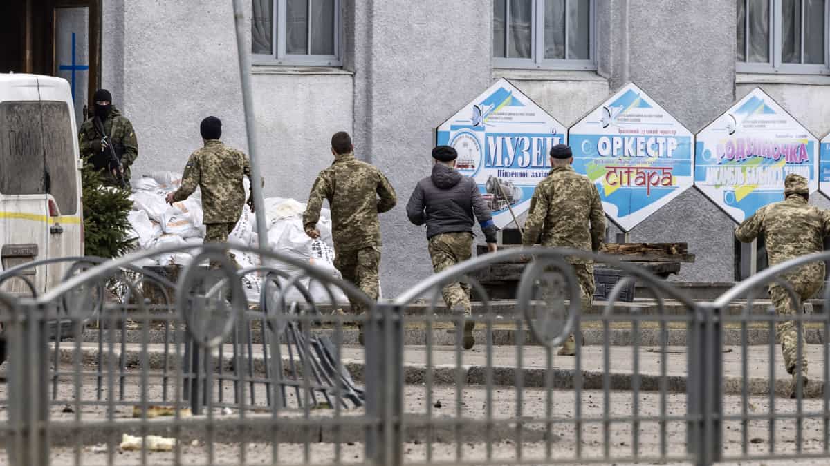 Depósito de gasolina en Rusia habría sido bombardeado por helicópteros ucranianos