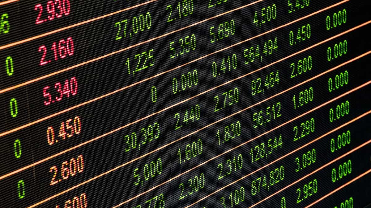 Economía de Brasil entra en recesión al retroceder 0,1% en tercer trimestre