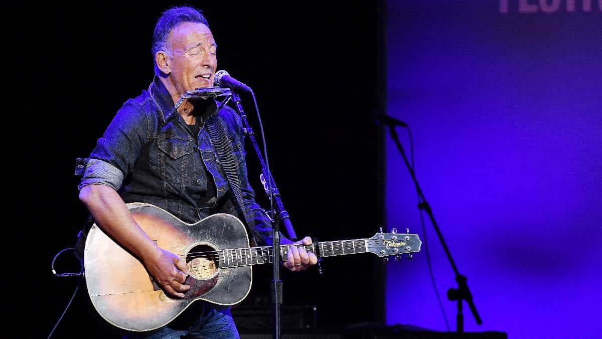 Bruce Springsteen vende su música completa a Sony Music