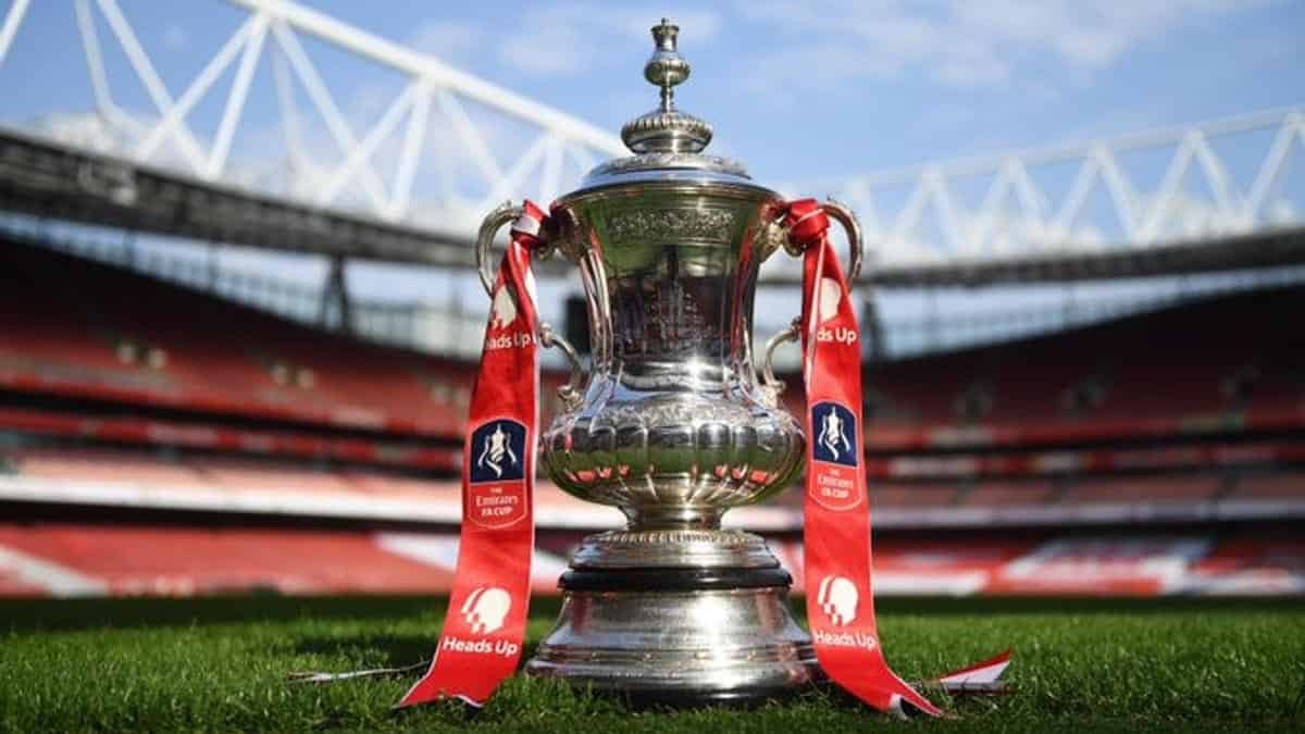 Los grandes de Inglaterra arrancan en la FA Cup en pleno covid-19