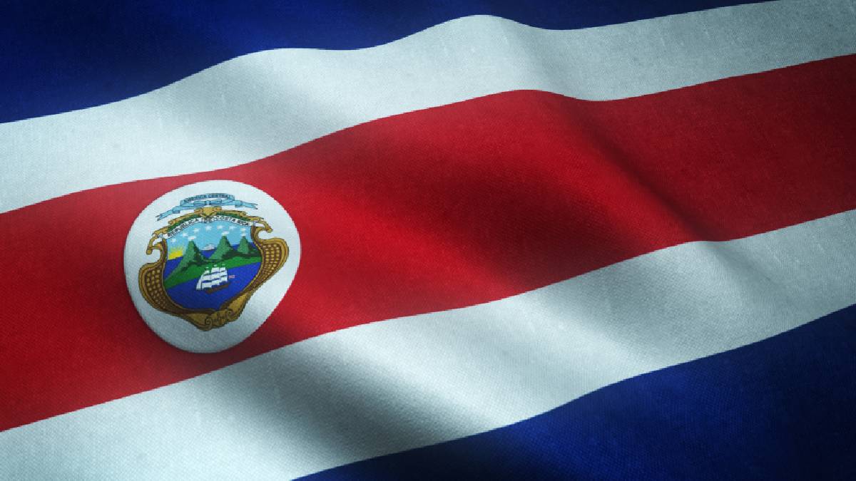 Foto: Freepik Bandera de Costa Rica.
