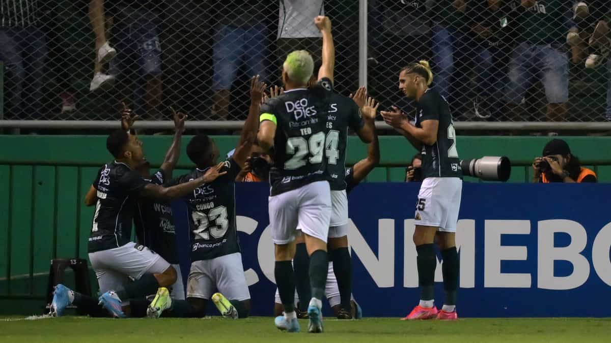 Cali 2 vs 0 Boca Juniors.