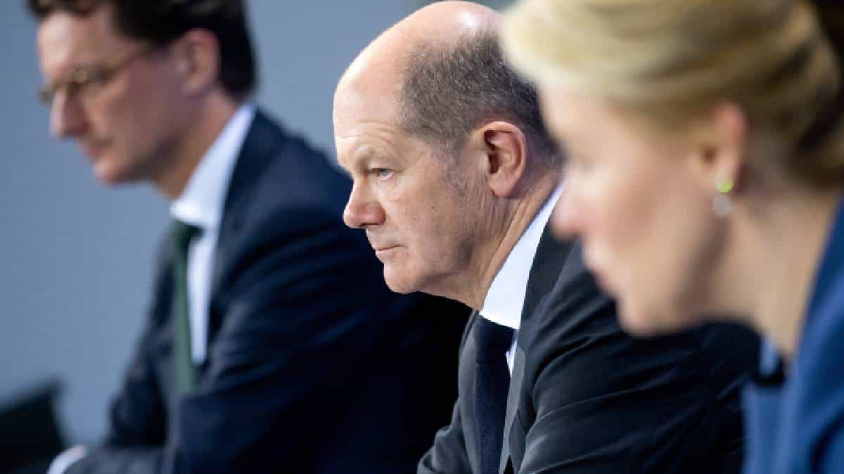 Alemania limitará celebraciones a 10 personas