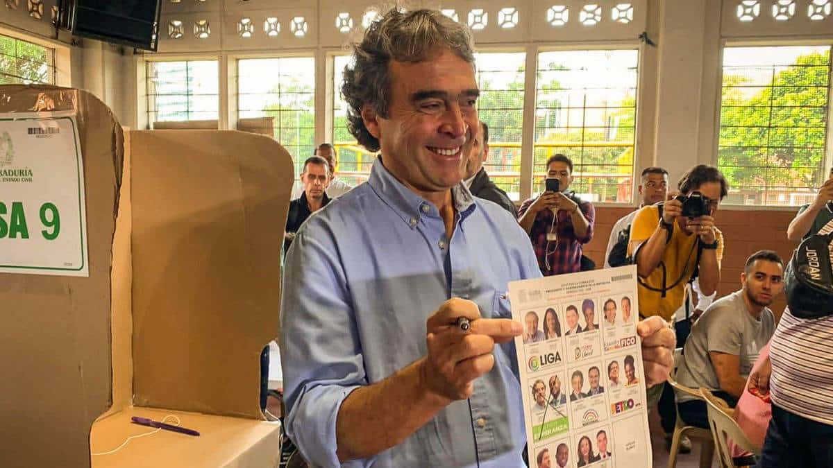 Sergio fajardo señala que "Colombia quiere cambiar"