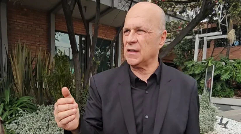 Vélez, del "Colombia es pecho frío", al elogio a James