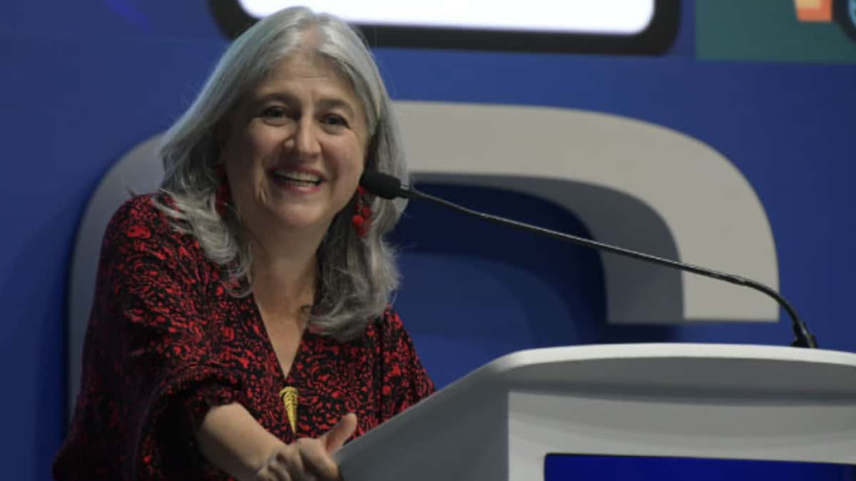 Confidencial: la ministra de Vivienda no es tan Liberal