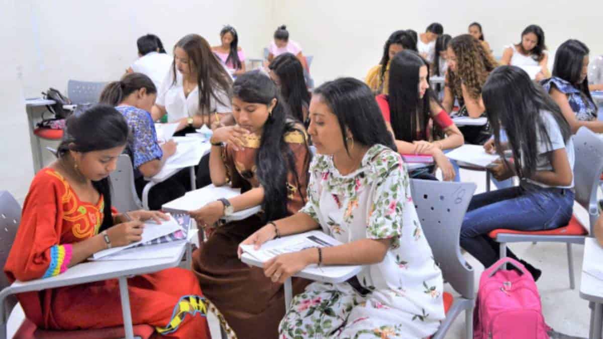 Foto: Uniguajira Cerca de 17.800 jóvenes serán beneficiados con la Matrícula Cero en La Guajira
