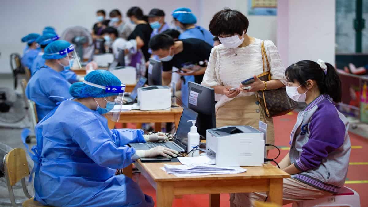 China registró cero contagios por primera vez en un mes
