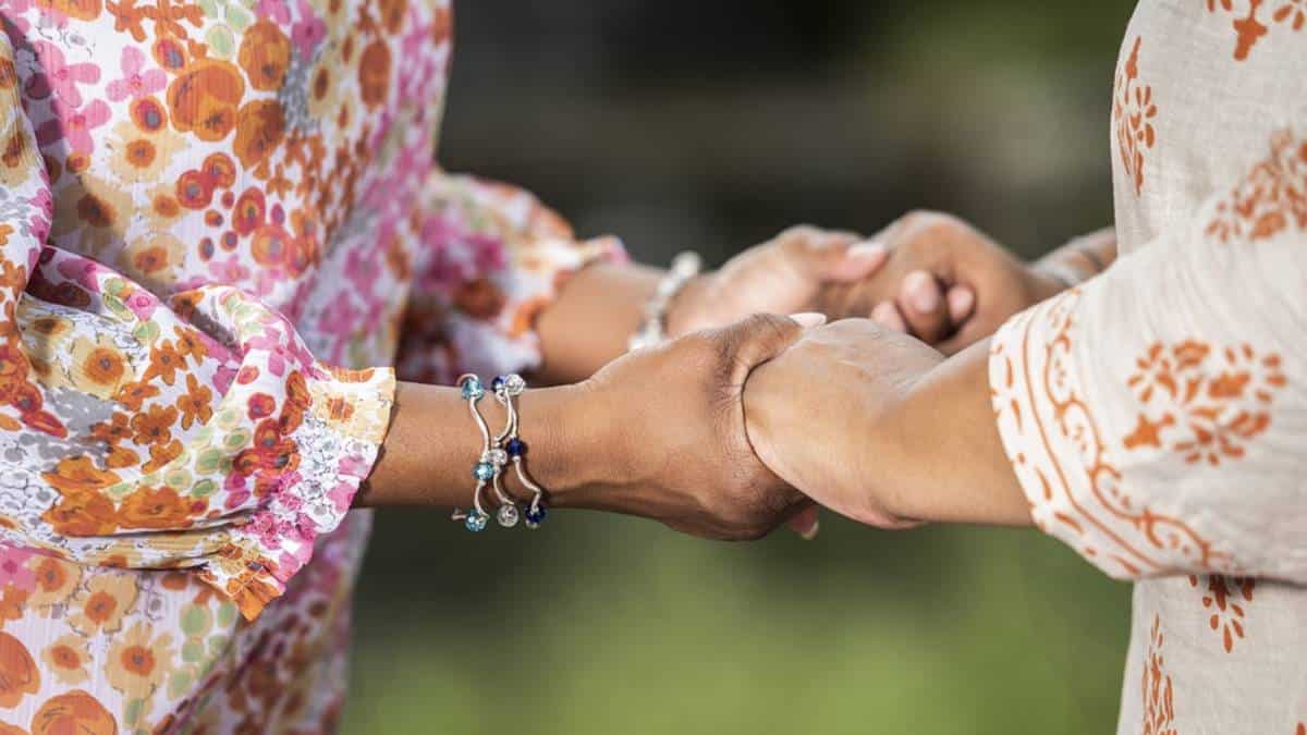 Vacuna contra el covid-19 podría retrasar el ciclo menstrual