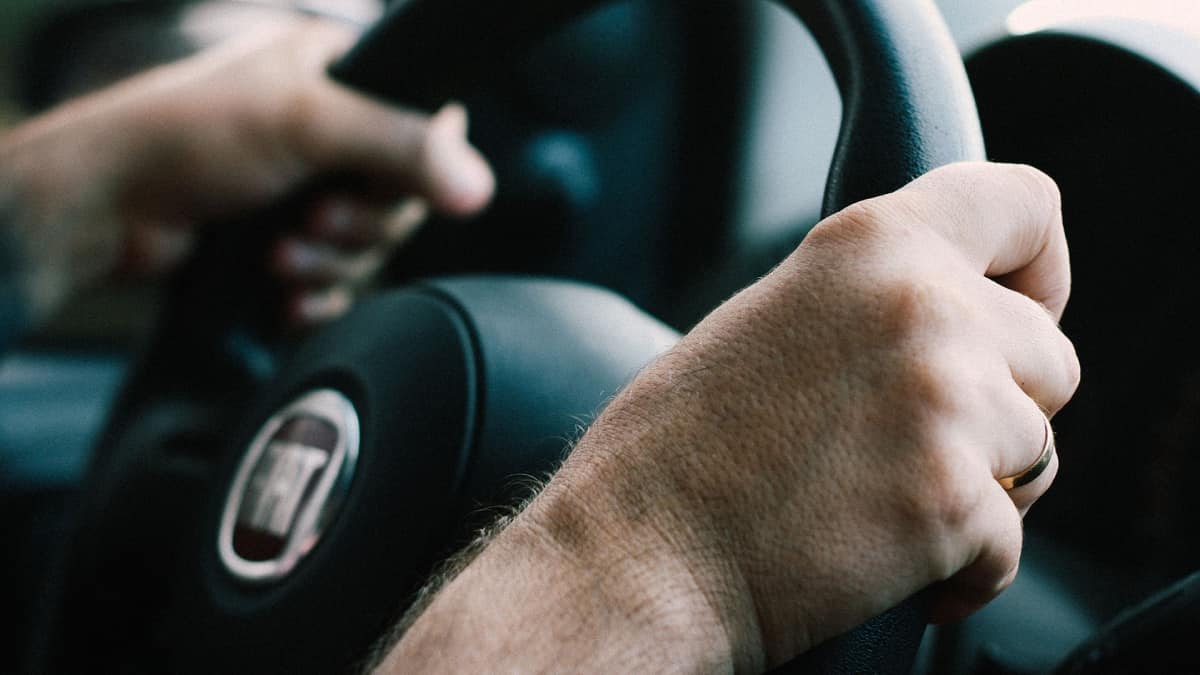 Esto pasaría con el Policía que conducía Uber y disparó contra dos presuntos ladrones