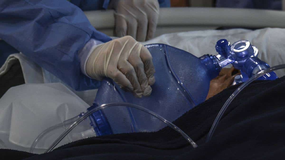 Foto: AFP Este sábado 509 personas murieron por coronavirus en Colombia