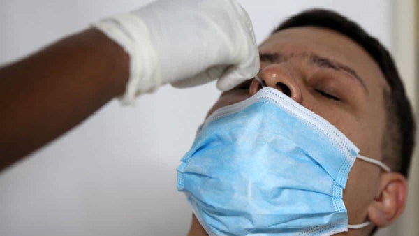 Fin de año y casos de covid en Colombia siguen disparados: reportan 10.401 este viernes Fin de año y casos de covid en Colombia siguen disparados: reportan 10.401 este viernes