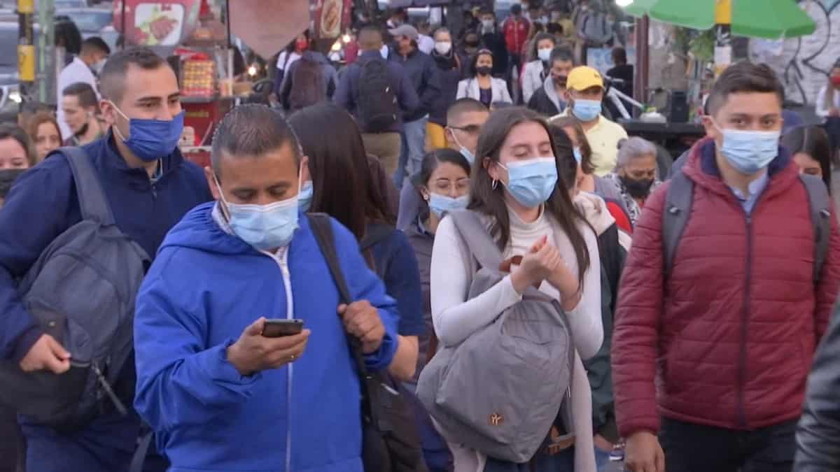 Cuarto pico de la pandemia en Colombia sería en noviembre: Minsalud